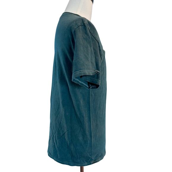 NWOT High Schoolers OUTKAST Graphic 100% Distressed Cotton Band Tee T-Shirt M - Picture 4 of 6